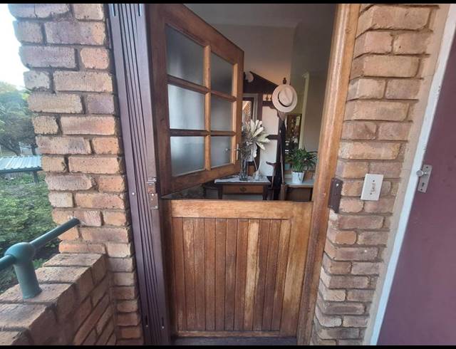 2 BEDROOM APARTMENT FOR SALE IN LYNNWOOD